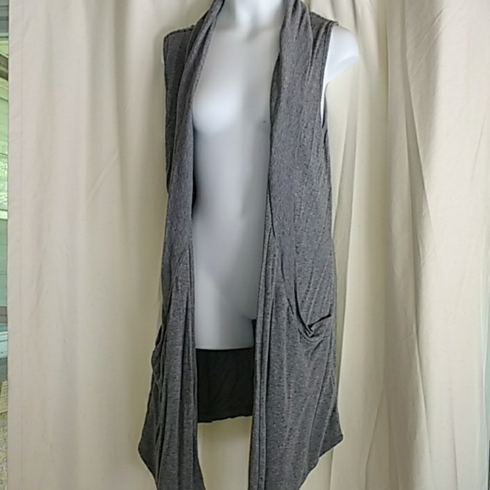 BCBG Maxazria gray vest Small